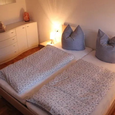 アパート Domes-kreuzer バート・ツヴェステン